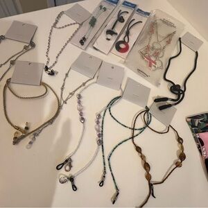 EYE GLASSES ACCESSORIES. 7 ASSTD GLASSES CASES/GLASSES HOLDERS & CLEANING CLOTHS